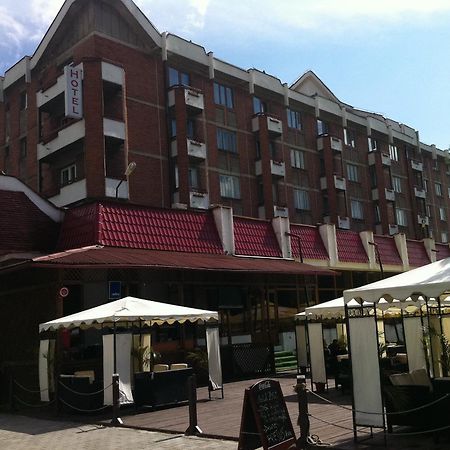 Hotel Petroshani srl Petroşani Exterior foto